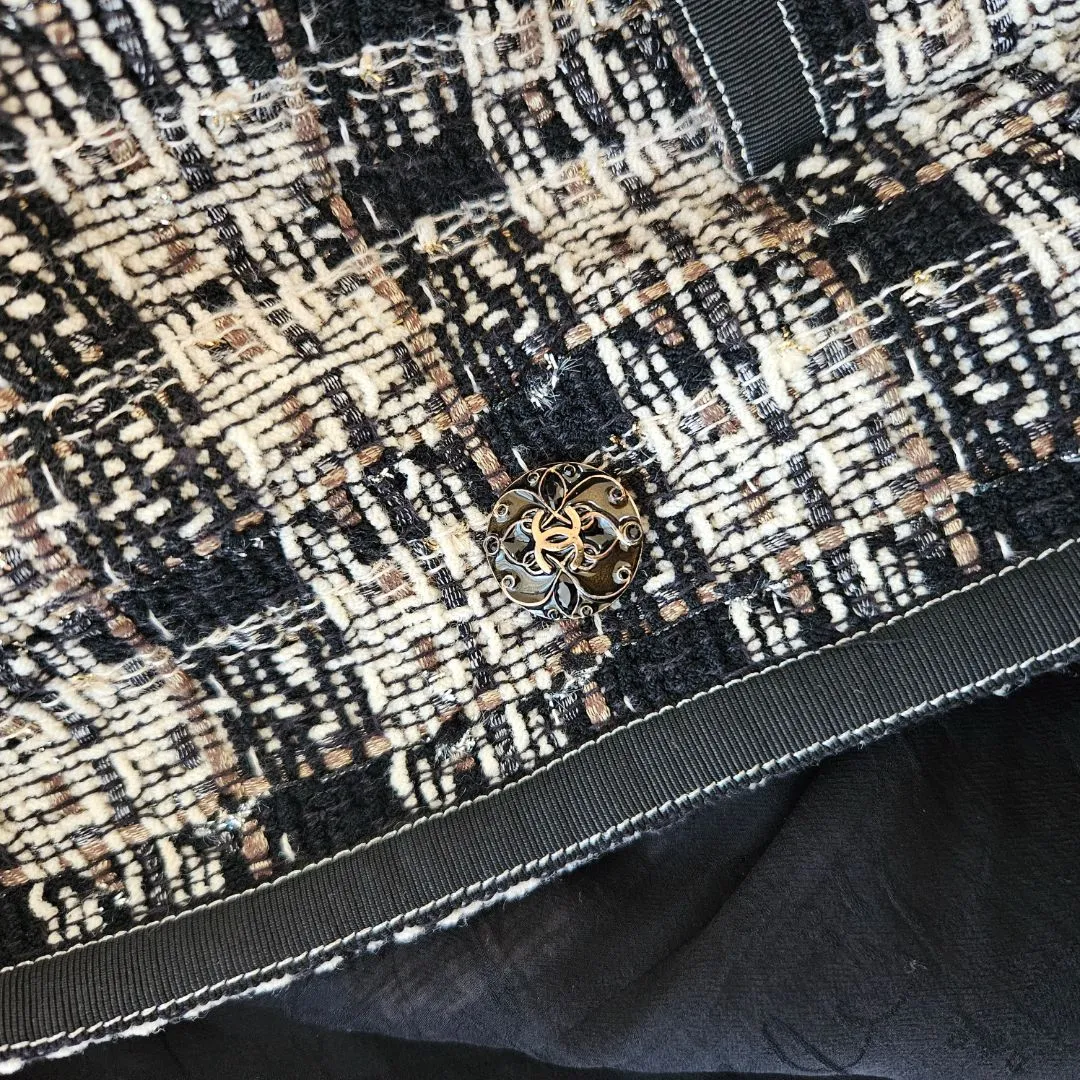 Chanel Black/Beige Tweed Jacket