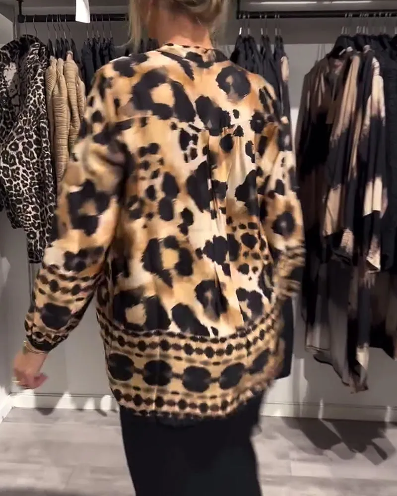 Fashionable Leopard Print Long-Sleeved Shirt