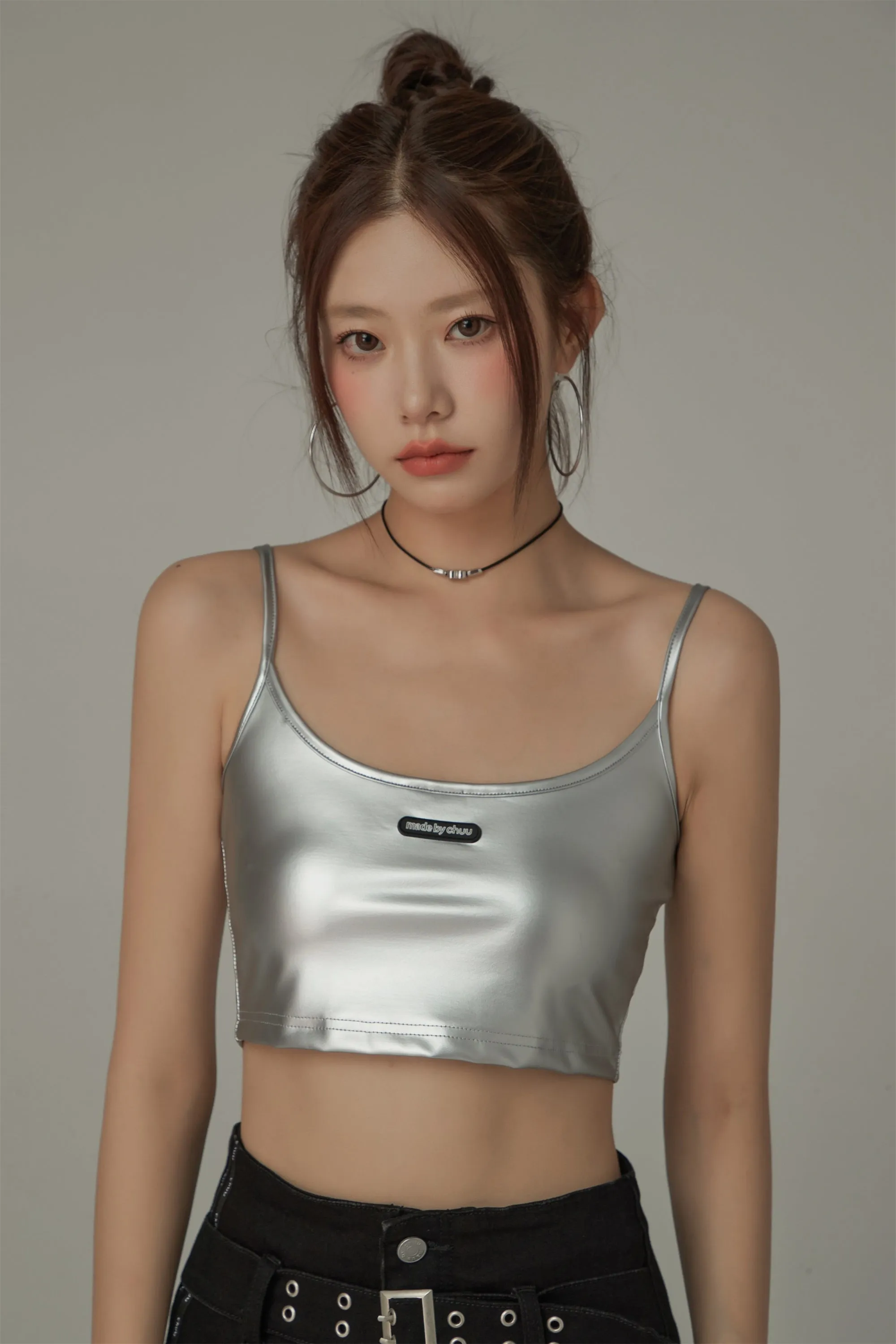 Hot Girl Sleeveless Slim Shiny Crop Top