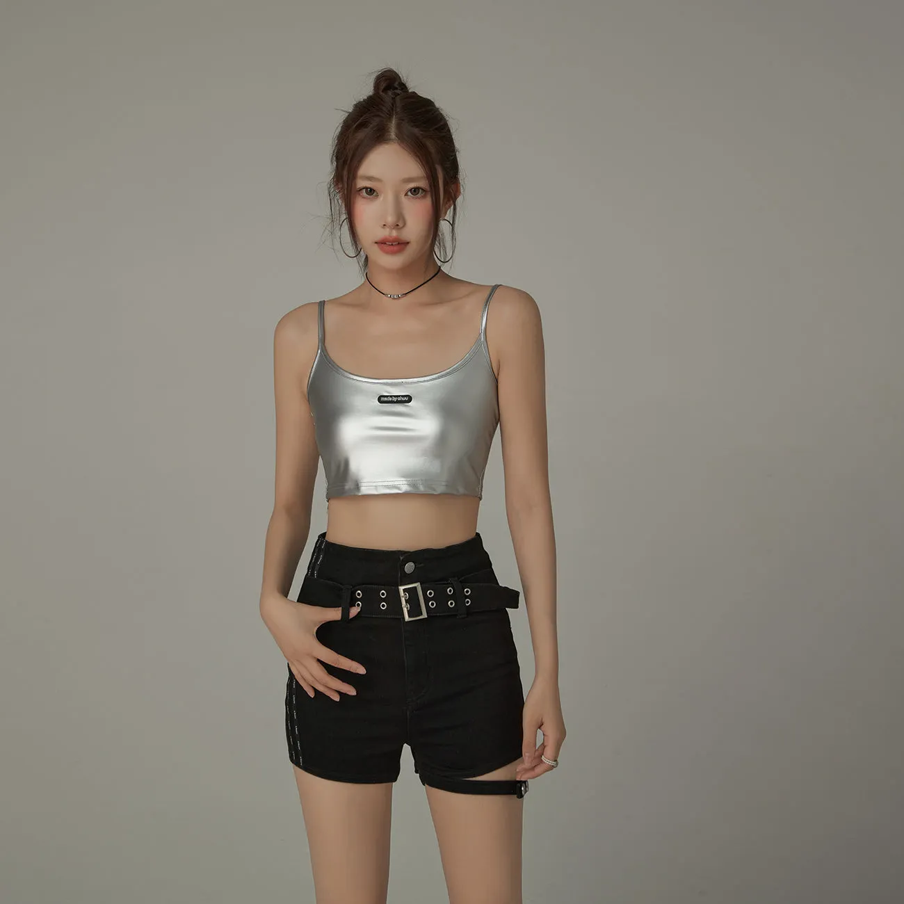 Hot Girl Sleeveless Slim Shiny Crop Top