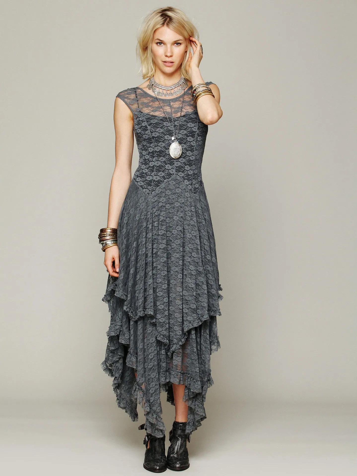 Luxurious Lace Ruched Irregular Long Prom Party Dress
