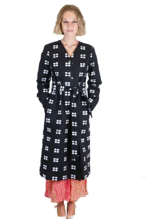 Marimekko Black and White Long Belted Coat (36; retail $655)