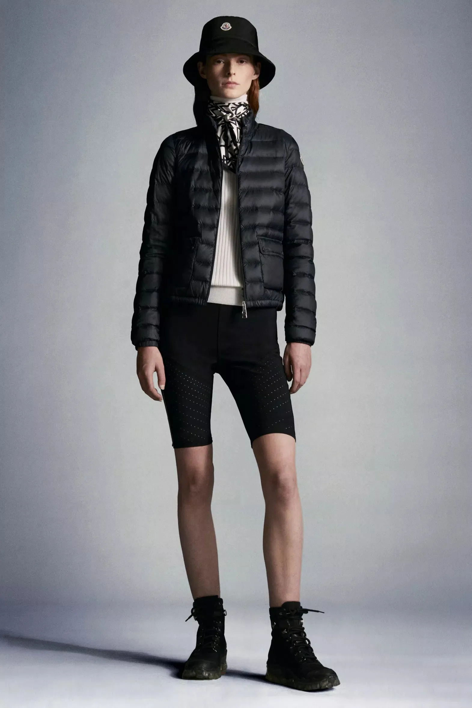 MONCLER LANS SHORT DOWN JACKET DARK BLUE